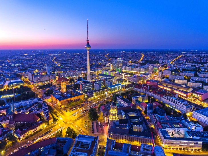 Skyline von Berlin bei Nacht