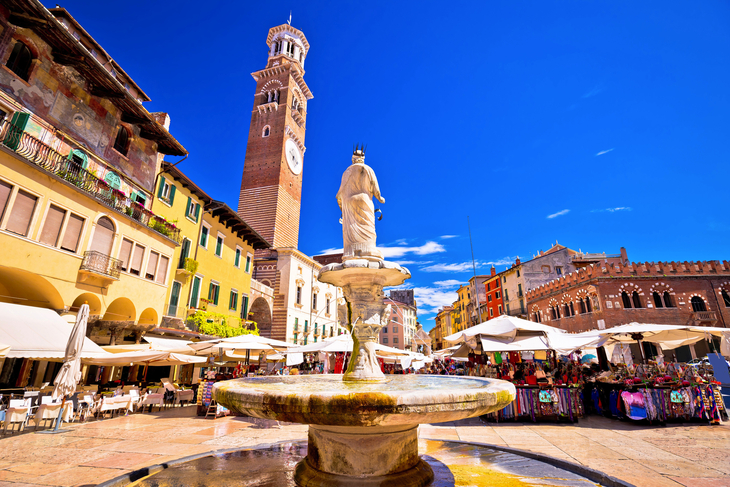 Piazza delle Erbe in Verona