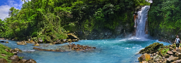 Vulkan-Nationalpark Tenorio mit Celeste River auf Costa Rica